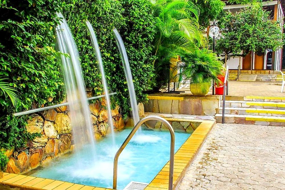 Roma C Acesso Ao Parque Di Roma Hotel